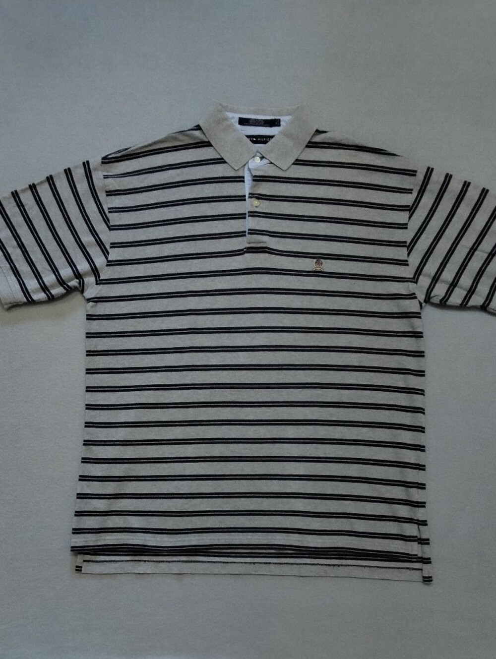 Vintage Y2K Tommy Hilfiger Crest Logo Polo Shirt Men's XL Grey Navy Striped